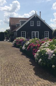 Bed and Breakfast Thuisch