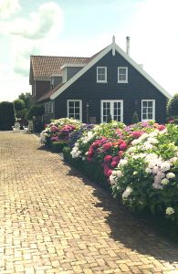 Bed and Breakfast Thuisch